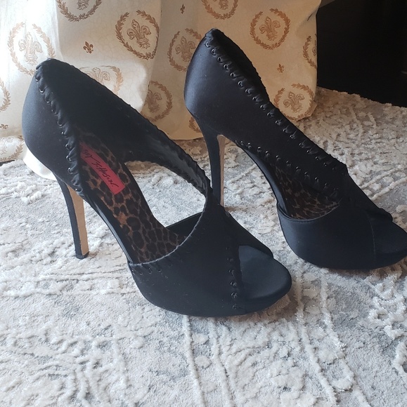 👠Betsey Johnson-Heels - Picture 6 of 8
